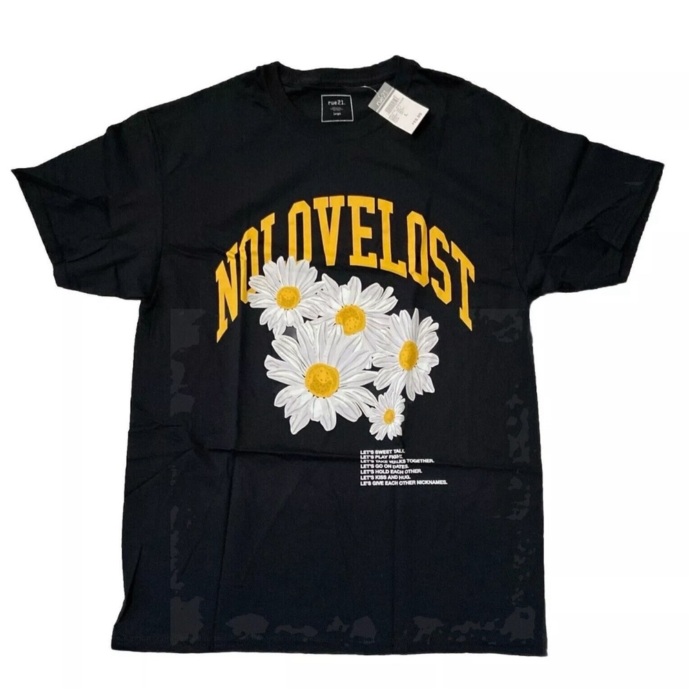 Rue 21 Black White Daisies No Love Lost Short Sleeve T-Shirt Adult Medium NWT